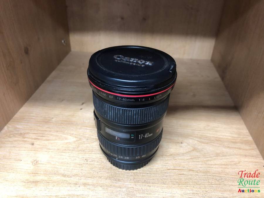 CANON EF 17-40mm f/4L ULTRASONIC Ultra Wide Angle Zoom Lens for Canon SLR Cameras