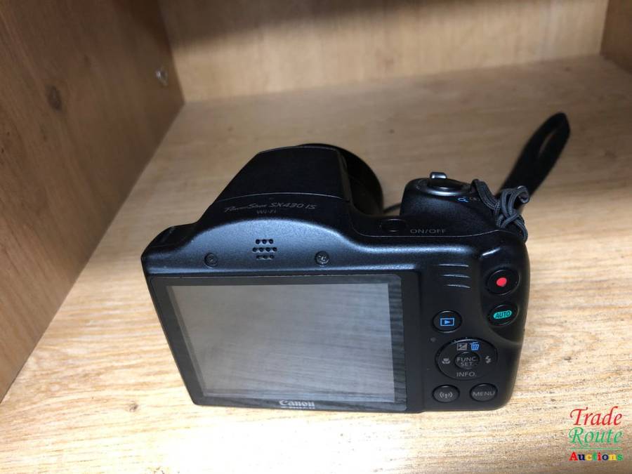 Canon PowerShot SX430 IS Built-in Wi-Fi / NFC Black Digital Camera 20.0MP 45X ZOOM