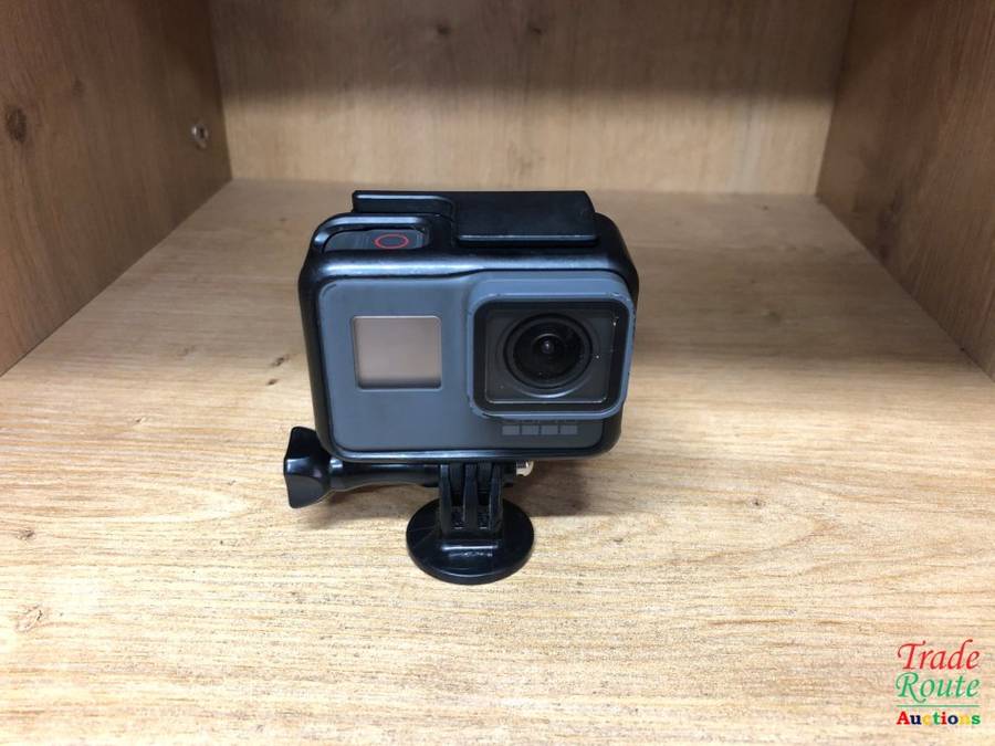 GoPro HERO5 Black 4K Action Camera with USB CABLE