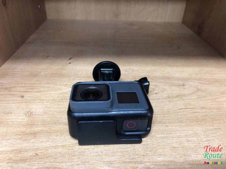 GoPro HERO5 Black 4K Action Camera with USB CABLE