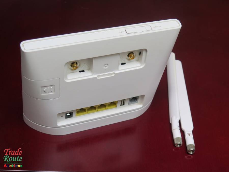 HUAWEI B315 4G LTE Wifi Modem Wireless Router (uses SIM card) OPEN TO ALL NETWORKS