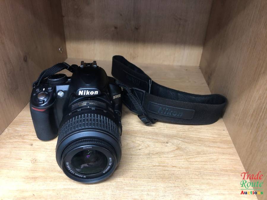 NIKON D3100 DSLR Camera Kit with Nikon 18-55 VR Lens *** BARGAINS ***