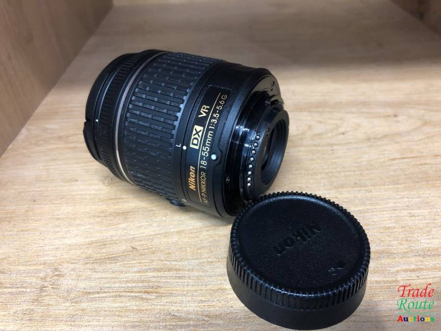 Nikon AF-P DX NIKKOR 18-55mm f/3.5-5.6 G VR VIBRATION REDUCTION - Newest Model