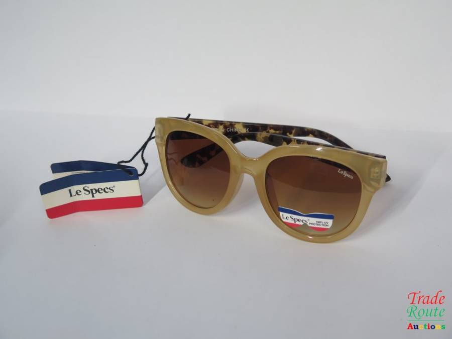 Le Specs LES-017-032  Polarized Sunglass - IN HARD CASE