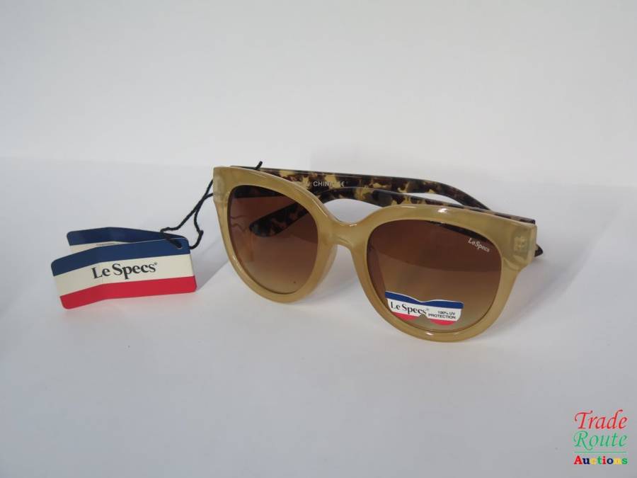 Le Specs LES-017-032  Polarized Sunglass - IN HARD CASE