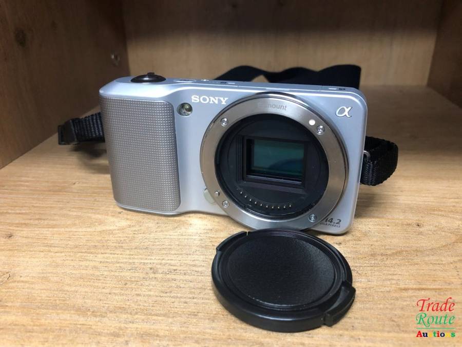SONY NEX-3 14.2MP CAMERA BODY