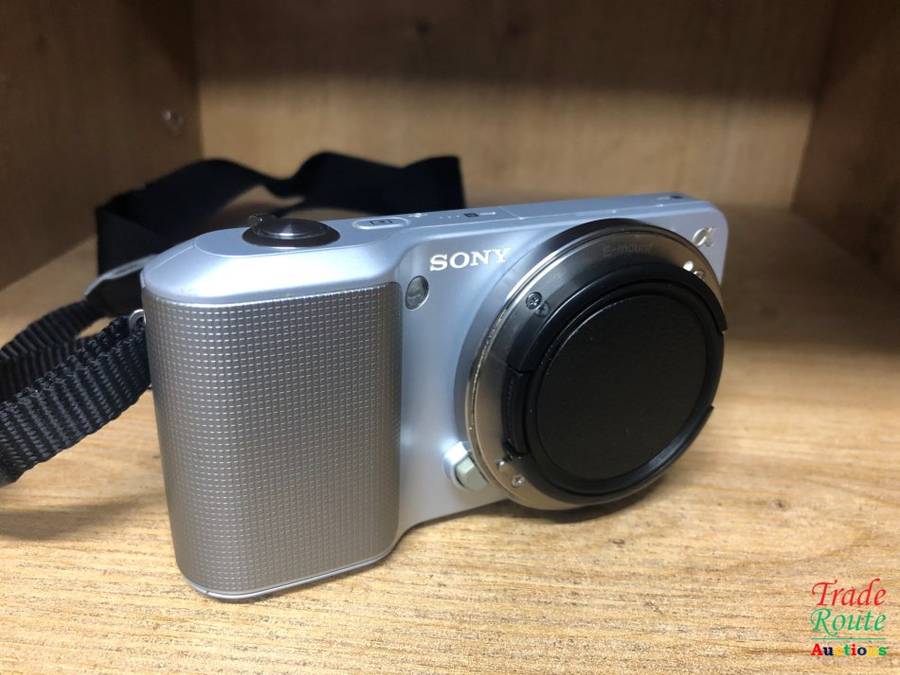 SONY NEX-3 14.2MP CAMERA BODY