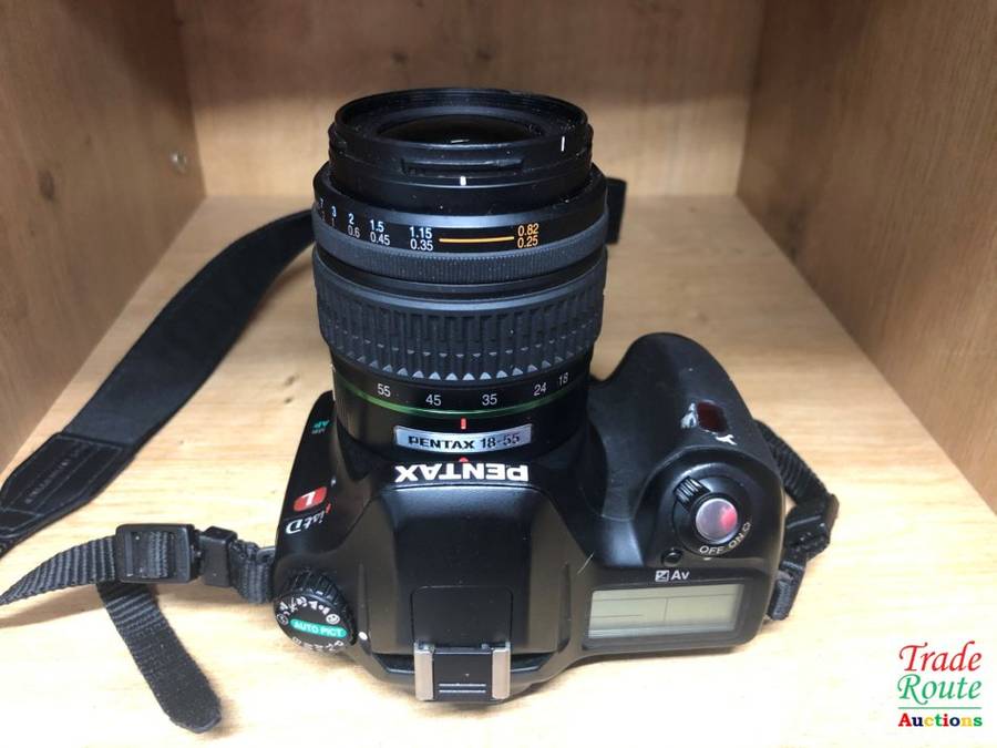 Pentax *ist DL DSLR Camera with 18-55 Lens Kit