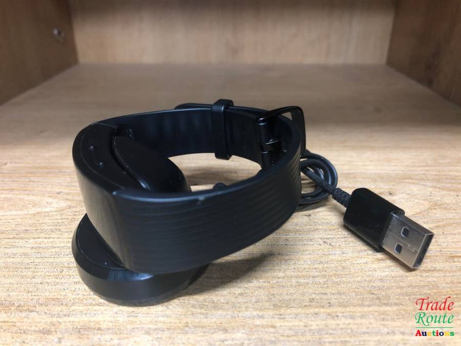 LARGE - Samsung Gear Fit2 Pro Fitness Tracker Large SM-R365 GPS Sports Band