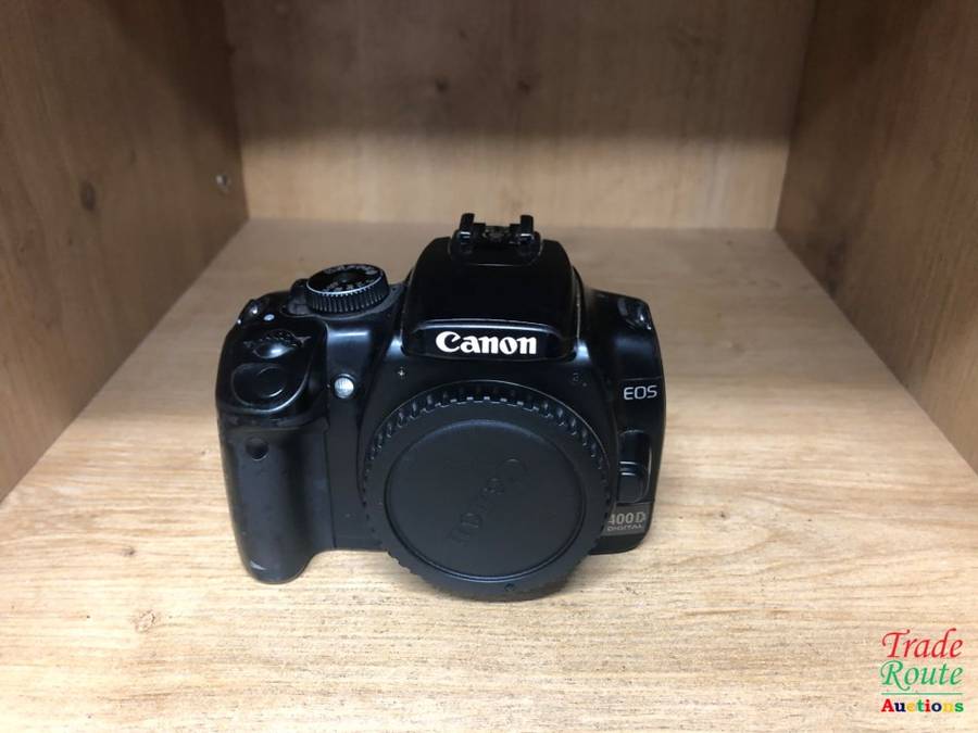 Canon EOS 400D DigitalSLR camera 10.1 Megapixels BODY ONLY