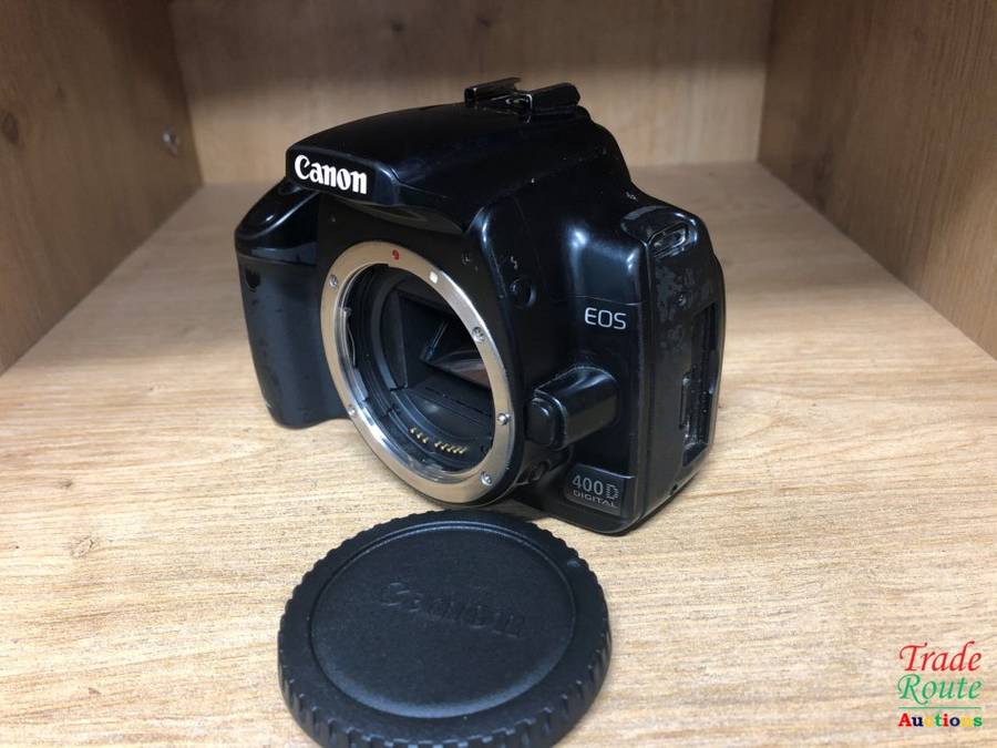 Canon EOS 400D DigitalSLR camera 10.1 Megapixels BODY ONLY