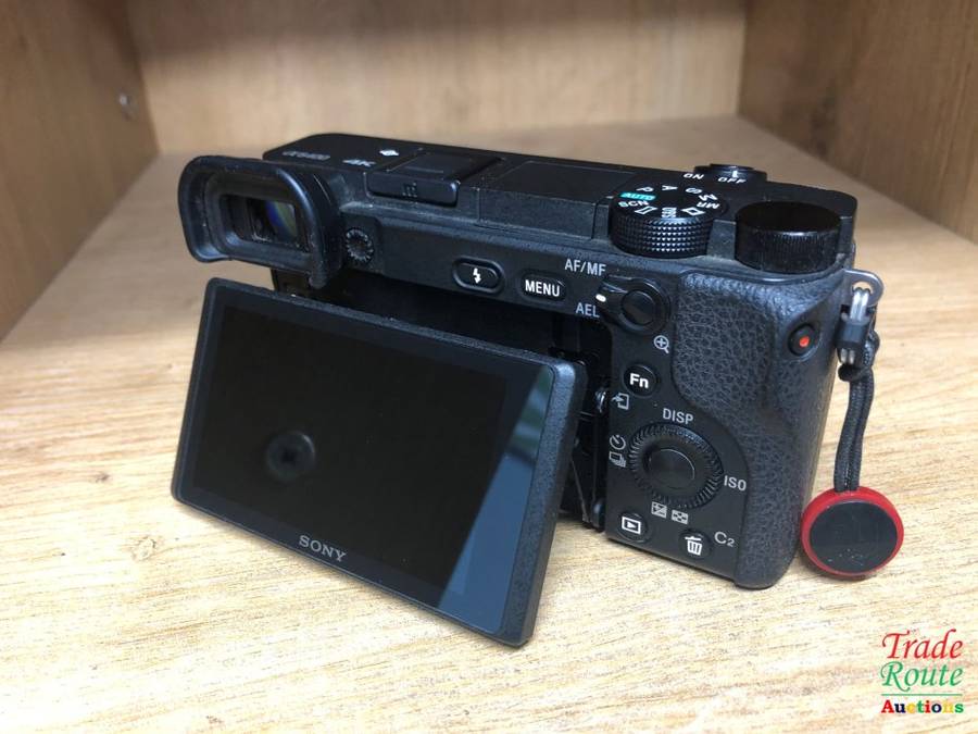 Sony Alpha A6400 Mirrorless Digital Camera 24.2 MP (Body Only) - UHD 4K MOVIE Recording