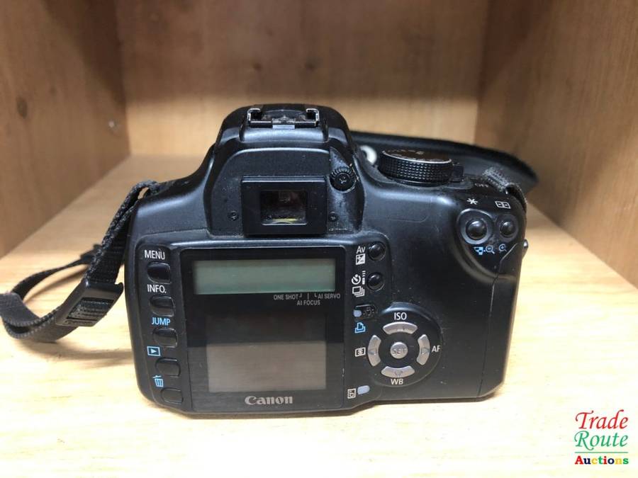 Canon EOS 350D Digital SLR camera (BLACK) WITH 18-55 mm EFS LENS