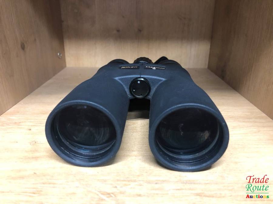 NIKON PROSTAFF 5 P511 10X50 Binoculars + Pouch