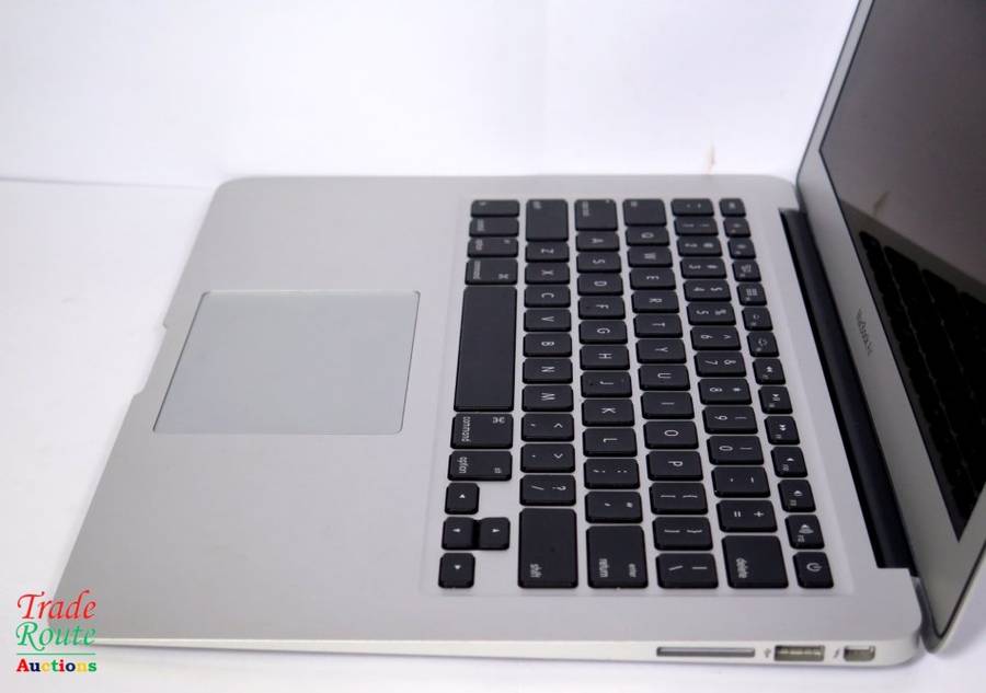 2017 MacBook Air 13.3-inch | Core i5 1.8GHz | 8GB RAM | 128GB SSD MACBOOK AIR 13 INCH