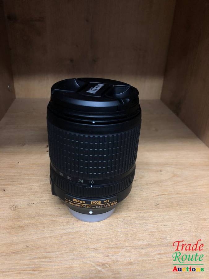 Nikon 18-140mm f/3.5-5.6G ED VR AF-S DX NIKKOR Telephoto & Wide Angle Zoom Lens for Nikon DSLRs