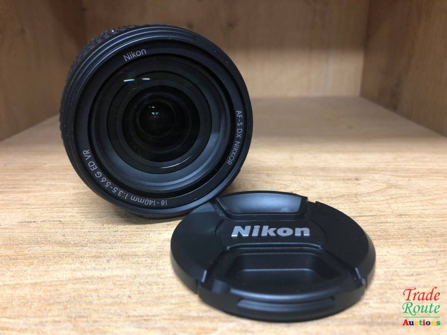 Nikon 18-140mm f/3.5-5.6G ED VR AF-S DX NIKKOR Telephoto & Wide Angle Zoom Lens for Nikon DSLRs