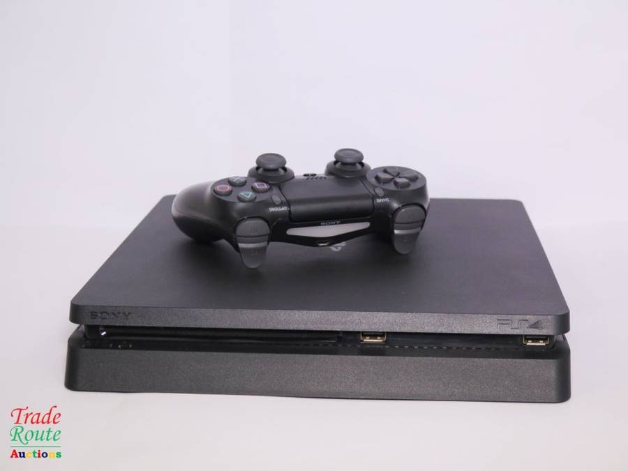 Sony PS4 PlayStation 4 SLIM console CUH-2216A - Jet Black  *** SONY PS4 ***