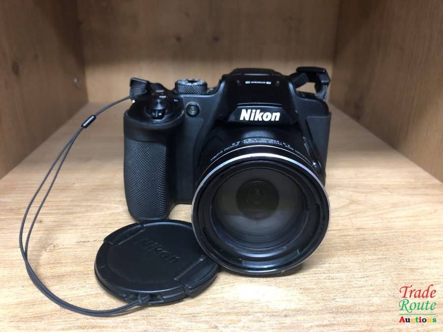 Nikon COOLPIX B700 20.2 MP 60x Opt Zoom Super Telephoto NIKKOR 4K UHD Digital Camera