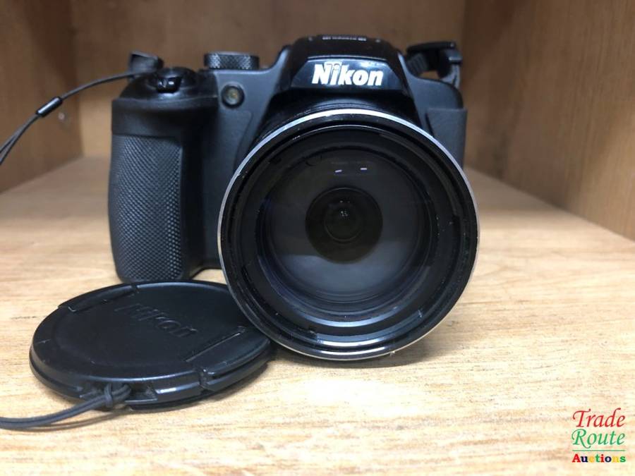 Nikon COOLPIX B700 20.2 MP 60x Opt Zoom Super Telephoto NIKKOR 4K UHD Digital Camera