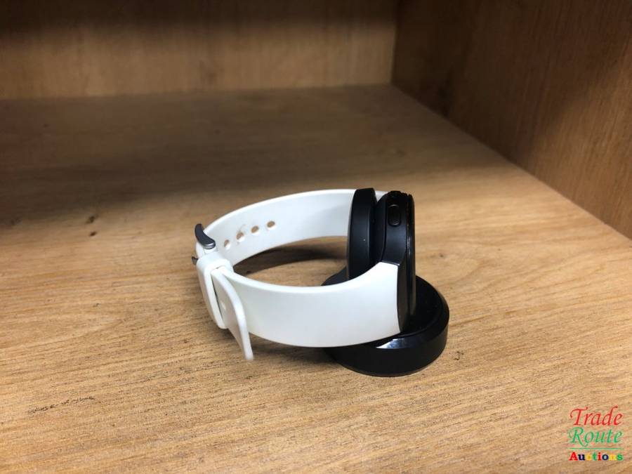 Samsung Gear S2 SMARTWATCH - SM-R720 Watch