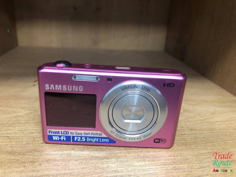 Samsung DV150F 16.2MP Smart WiFi Digital Camera with 5x Optical Zoom & 2.7" / 1.48" front LCD