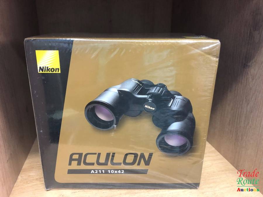 NIKON ACULON A211 BINOCULAR - 10X42 - NEW SEALED IN BOX