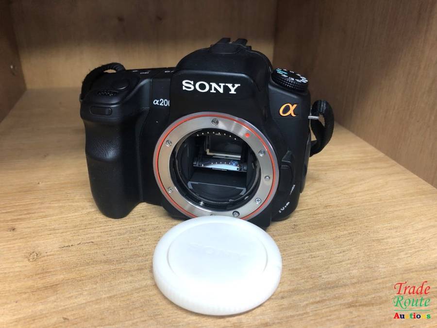 SONY ALPHA A200 DSLR PROFESSIONAL DIGITAL CAMERA BODY  [FOREIGN LANGUAGE MENU]
