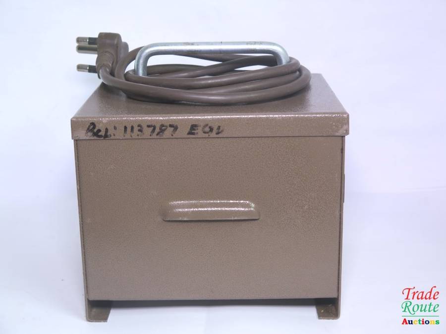STEP-DOWN TRANSFORMER 220V TO 110V