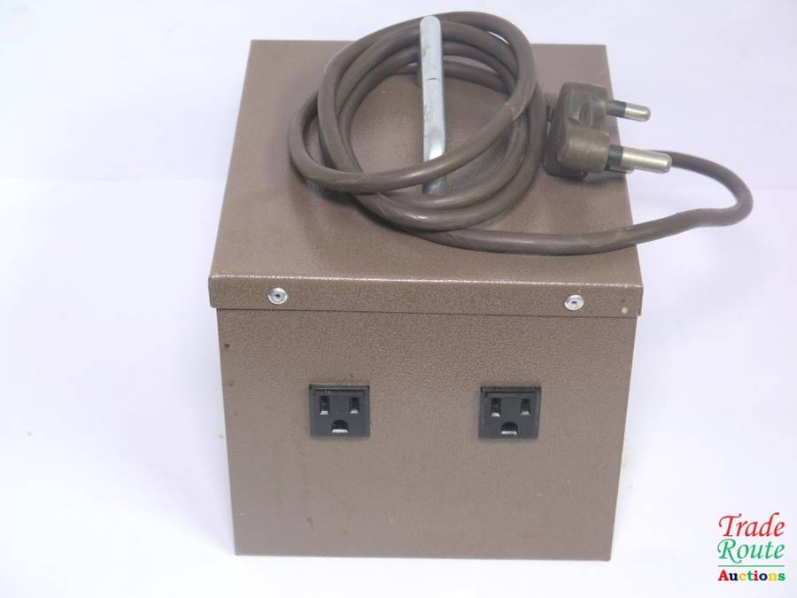 STEP-DOWN TRANSFORMER 220V TO 110V