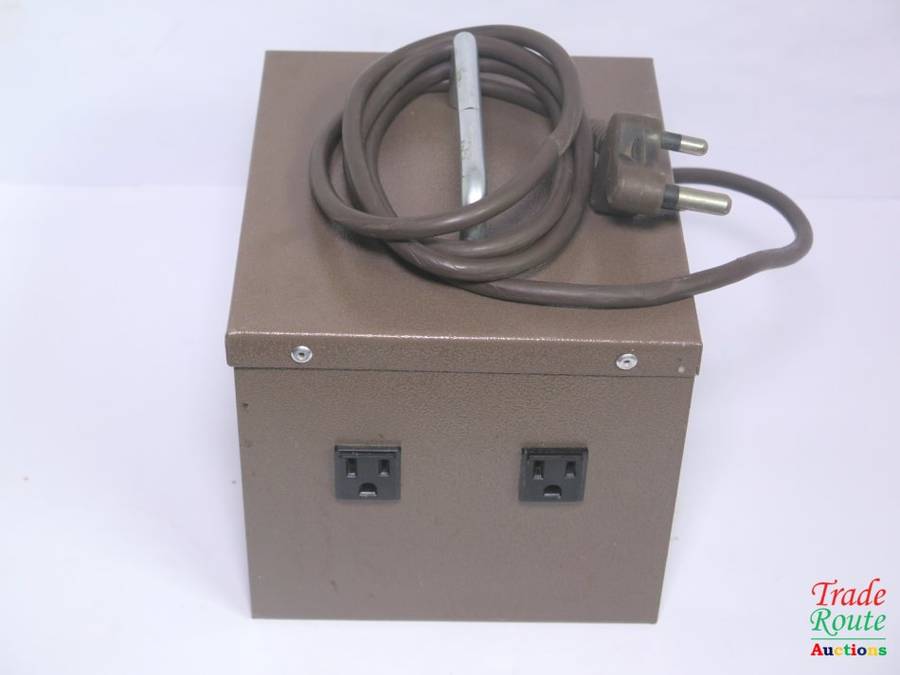 STEP-DOWN TRANSFORMER 220V TO 110V