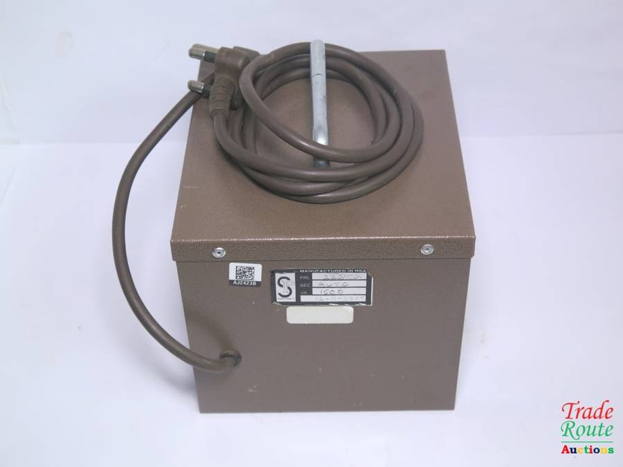 STEP-DOWN TRANSFORMER 220V TO 110V
