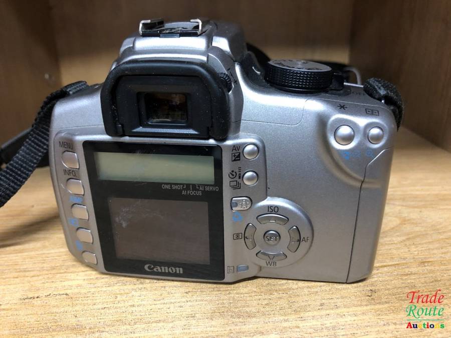 Canon EOS 350D Digital SLR camera (SILVER) WITH 18-55 mm ii LENS [ NO CHARGER ]