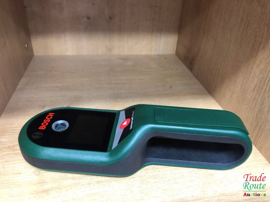 Bosch UniversalDetect Digital Detector (Black and Green)