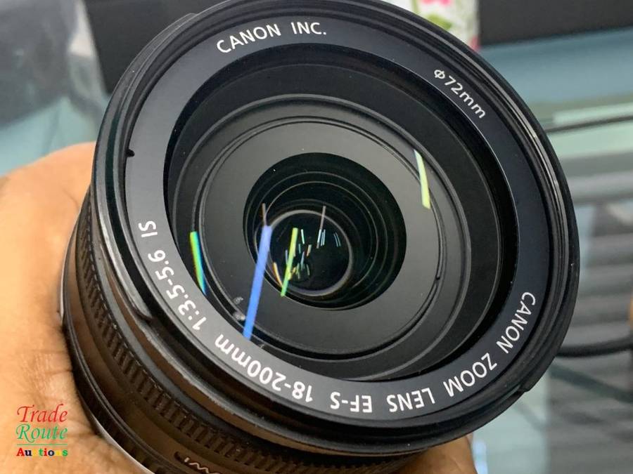 Canon EF-S 18-200mm f/3.5-5.6 IS EF-s - IMAGE STABILIZER LENS for CANON DSLR Cameras
