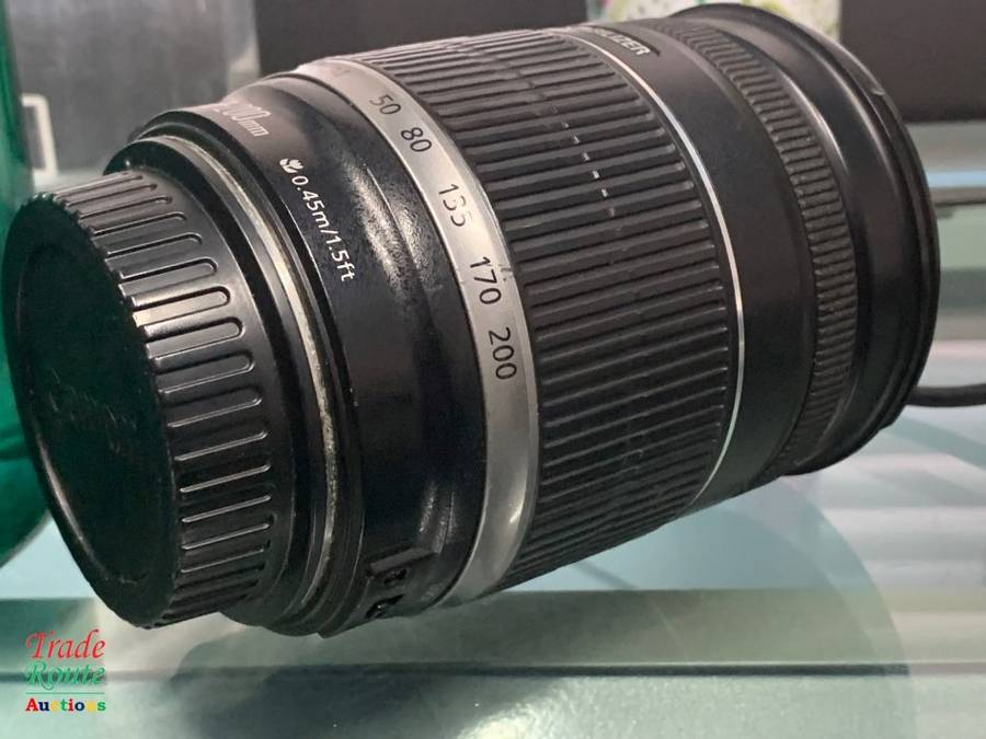 Canon EF-S 18-200mm f/3.5-5.6 IS EF-s - IMAGE STABILIZER LENS for CANON DSLR Cameras