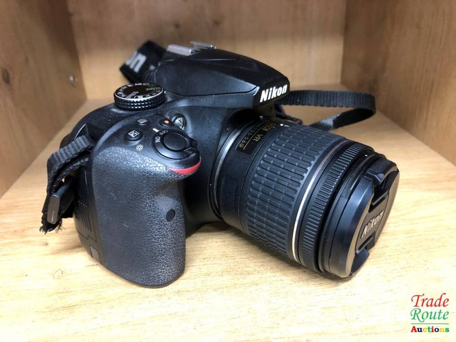 Nikon D3400 24.2 MP CMOS Digital SLR Camera body + Nikon AF-P 18-55 VR Lens Kit