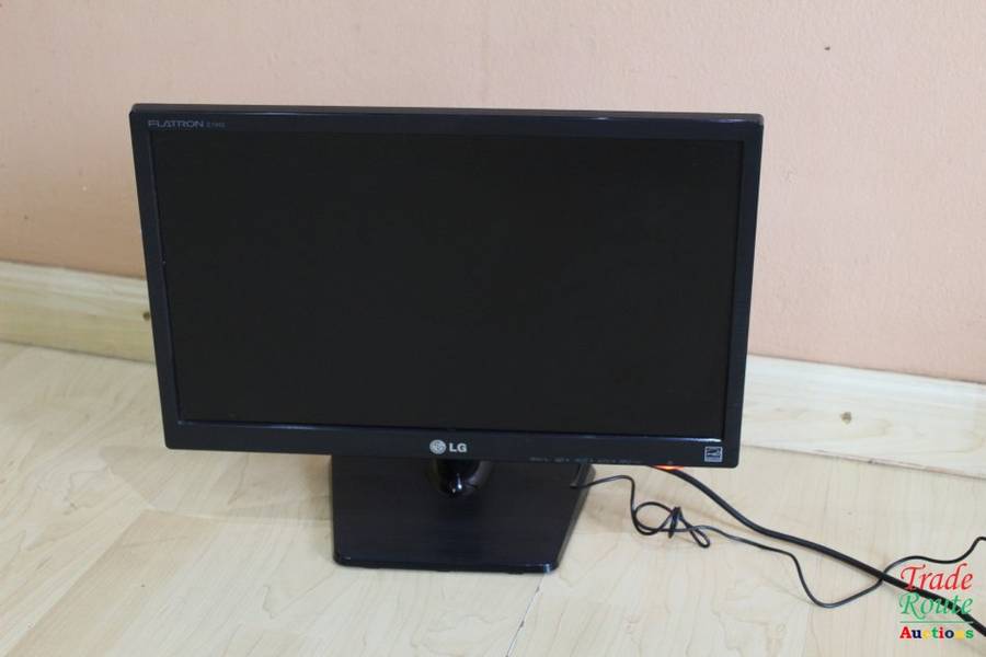 LG E1942C-BN 19 inch LED Wide Screen Monitor