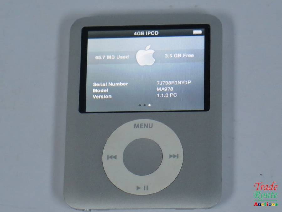 Apple iPod Nano | Silver | 4GB | 3rd Generation | MA978