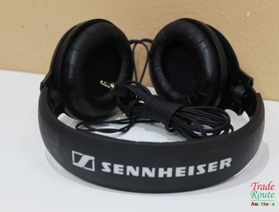 Sennheiser HD 206 Lightweight Closed-back Over-ear Headphones - Boxed DEMO