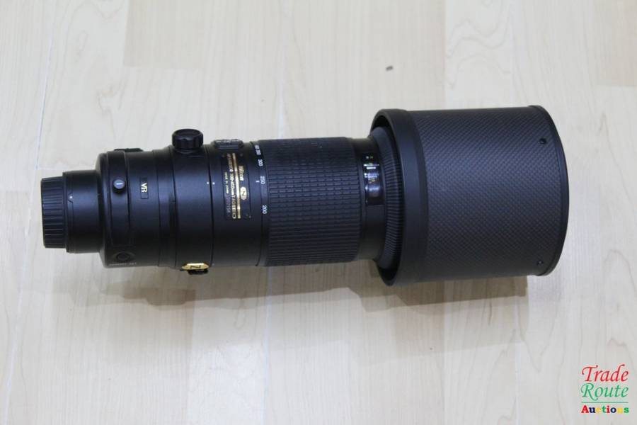 Nikon Nikkor 200-400mm f/4G ED VR II lens