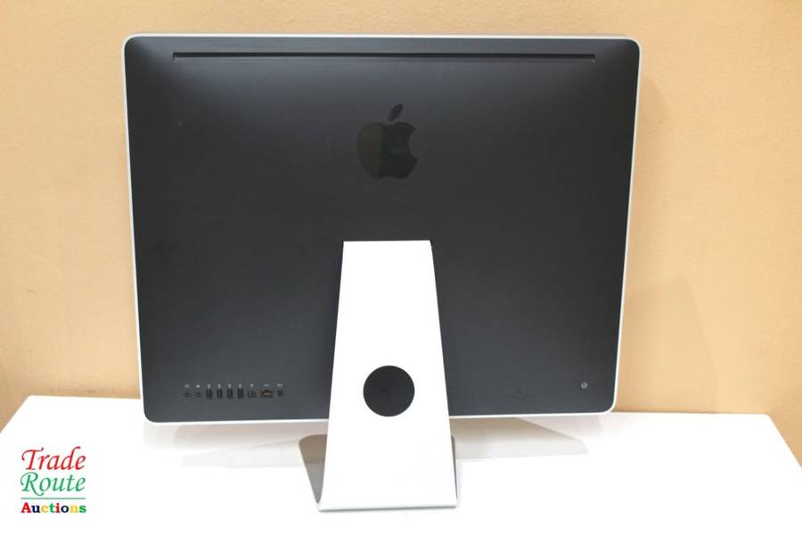 iMac 24-Inch "Core 2 Duo" 3.06Ghz - All in One Desktop - Nvidia Geforce Graphics