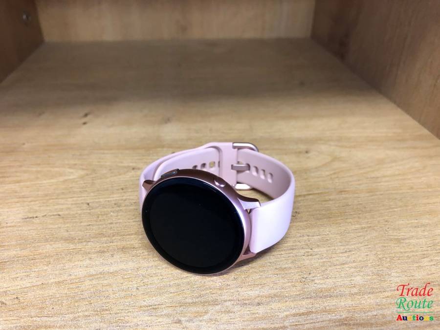 Samsung Galaxy Active 2 SmartWatch SM-R820