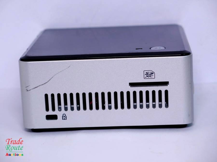 Intel NUC Mini-PC NUC5CPYH | Intel Celeron N3060 1.6GHz | 4GB RAM | 500GB HDD DESKTOP PC