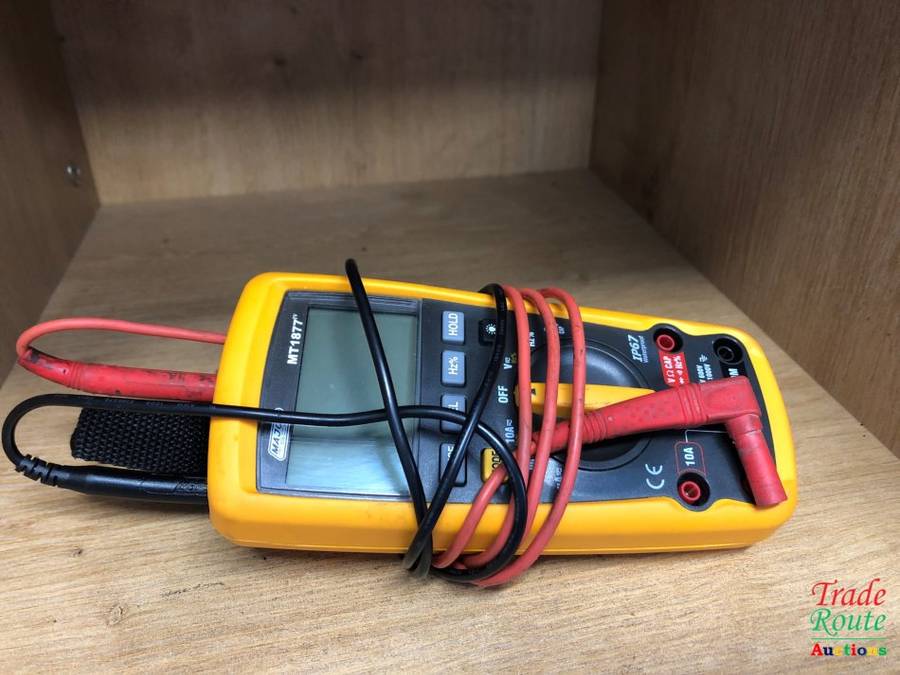 Major Tech 1000V AC/DC IP67 True RMS Multimeter (MT1877) - Industrial CAT IV 600V