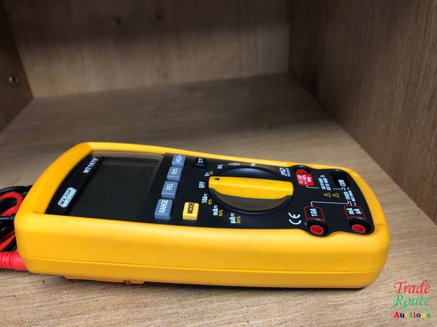 Major Tech MT1879 Industrial CAT IV 600V Auto Professional Digital Multimeter