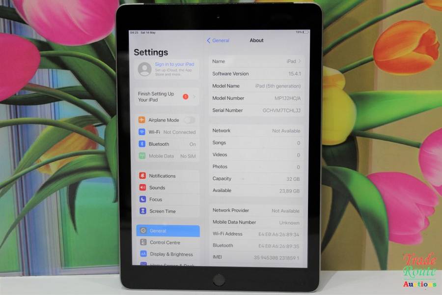 iPad 5th Gen | MP1J2HC/A | WiFi + Cellular | 32GB | A1823 | RETINA