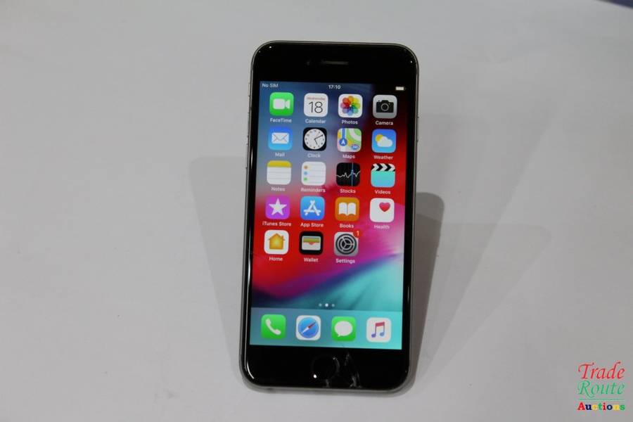 APPLE IPHONE 6 | A1586 | MQ3D2AA/A| 32GB - [ CRACKED OUTER GLASS - LCD IS FINE ]