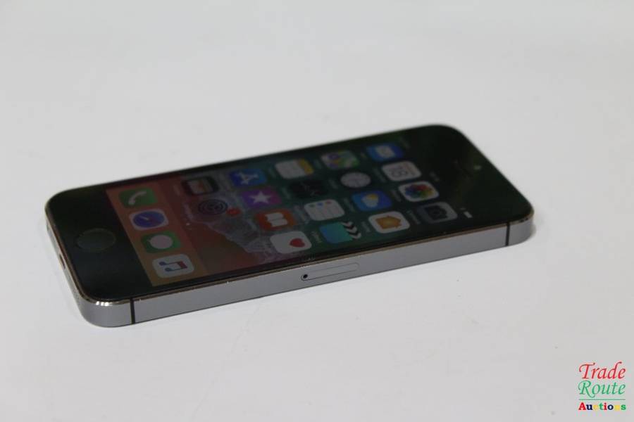 Apple Iphone 5S 32GB SmartPhone A1530 *** APPLE IPHONE5s ***