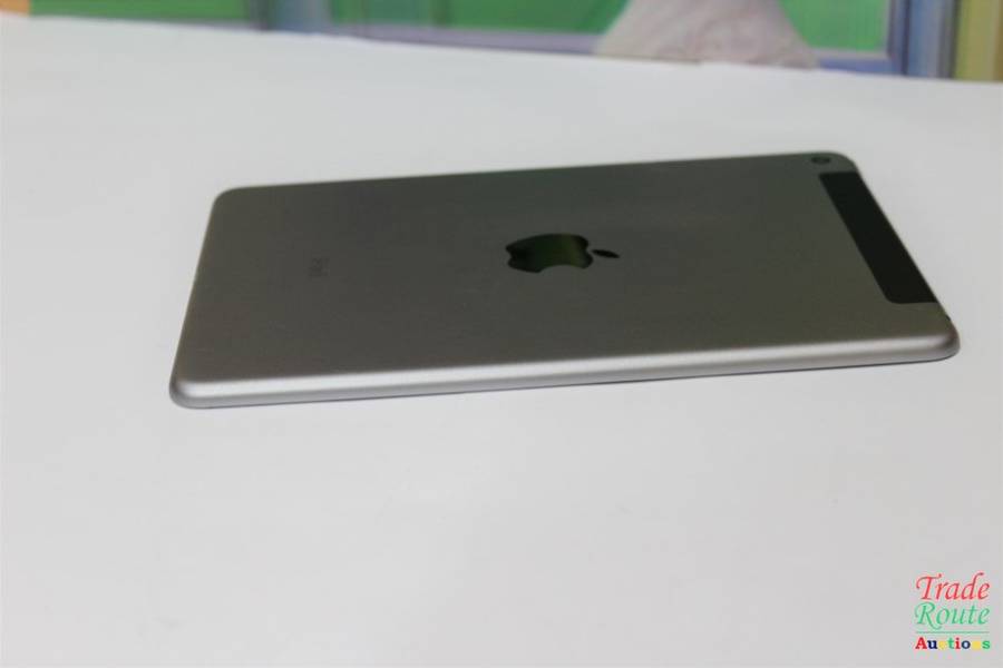 Apple iPad Mini 4 128GB  A1550 - MK762HC/A